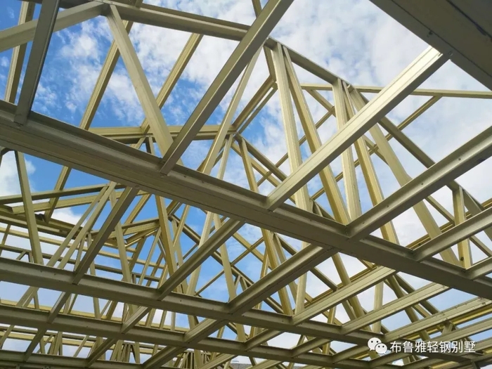 【布鲁雅·广西】轻钢火力升级!红砖被禁,政府发文出大招